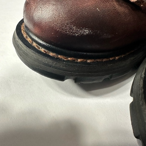 Ariat Men\'s Brown Leather Boots size 9 pre owned Exellent condition main image 8